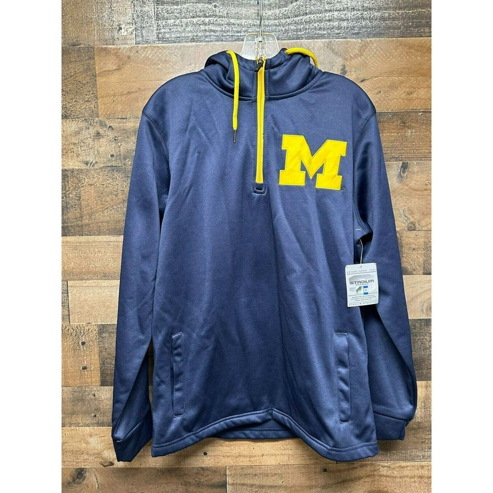 NWT Stadium Athletics Michigan 1/4‎ Zip Jacket Size Medium